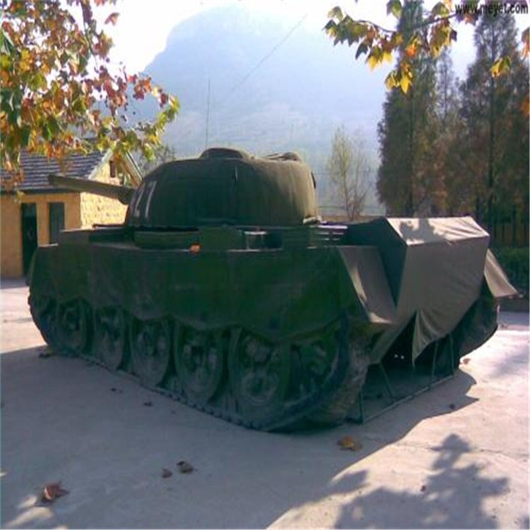 鼎湖大型充气坦克